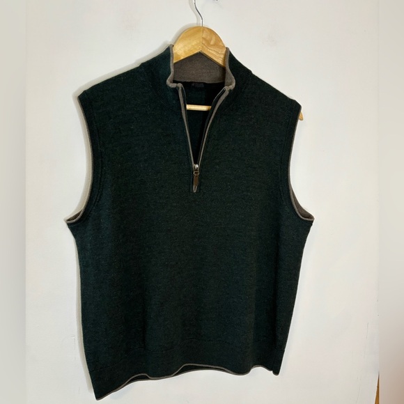 Raffi XXL Merino Wool Sleeveless Sweater Vest - Picture 3 of 5